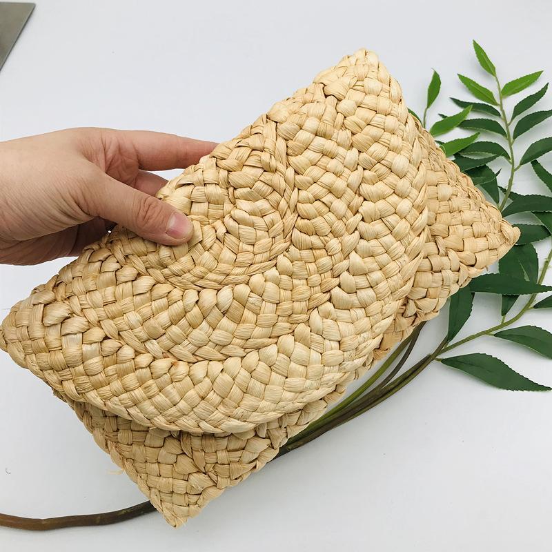 Handcrafted Straw Clutch – Perfect for Festive Looks