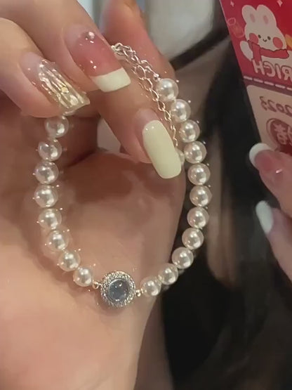 Luxe Moonlight Pearl Bracelet